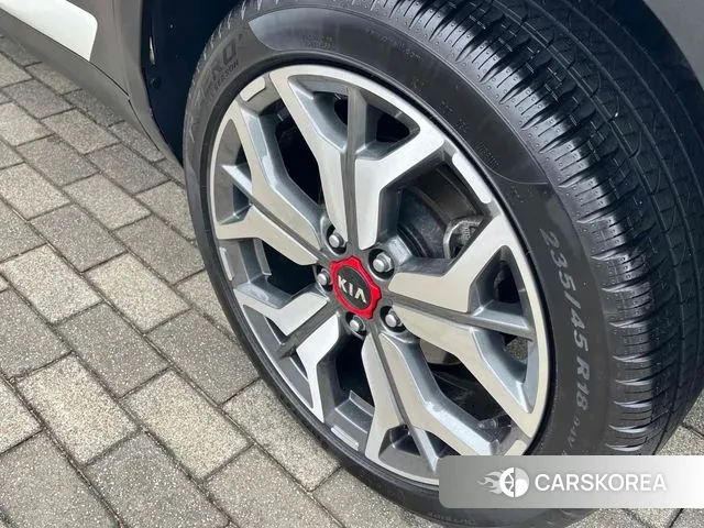 Kia Seltos id 3680831 из Кореи 17