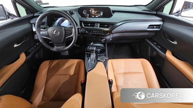 Lexus UX250h id 3845171 из Кореи 17