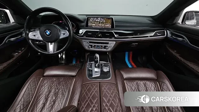 BMW 7 Series (G11) id 3459650 из Кореи 17