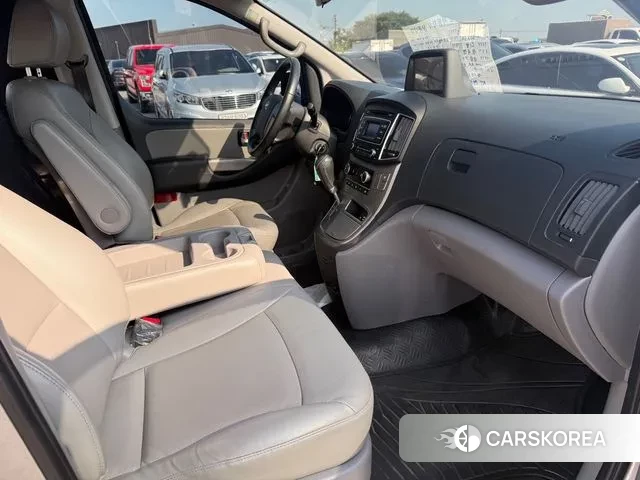 Hyundai The New Grand Starex id 2976241 из Кореи 16