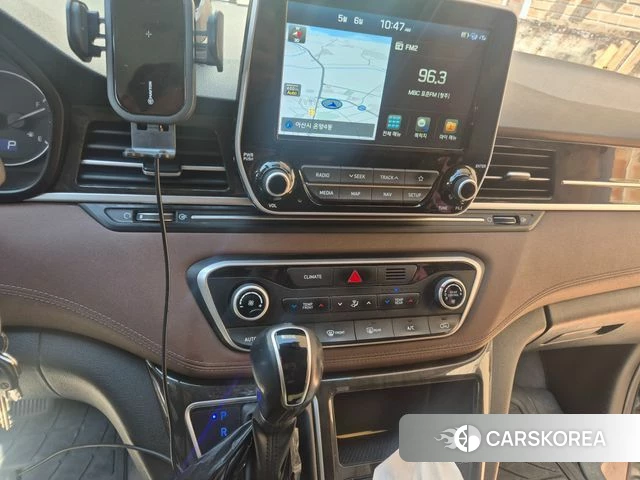 Hyundai The New Grand Starex id 4298861 из Кореи 10
