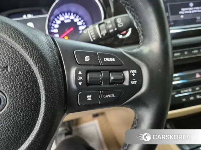 Kia The New Carnival id 3656414 из Кореи 16