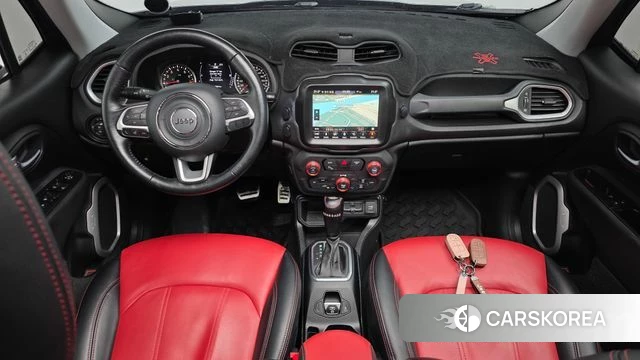 Jeep Renegade id 3713882 из Кореи 17