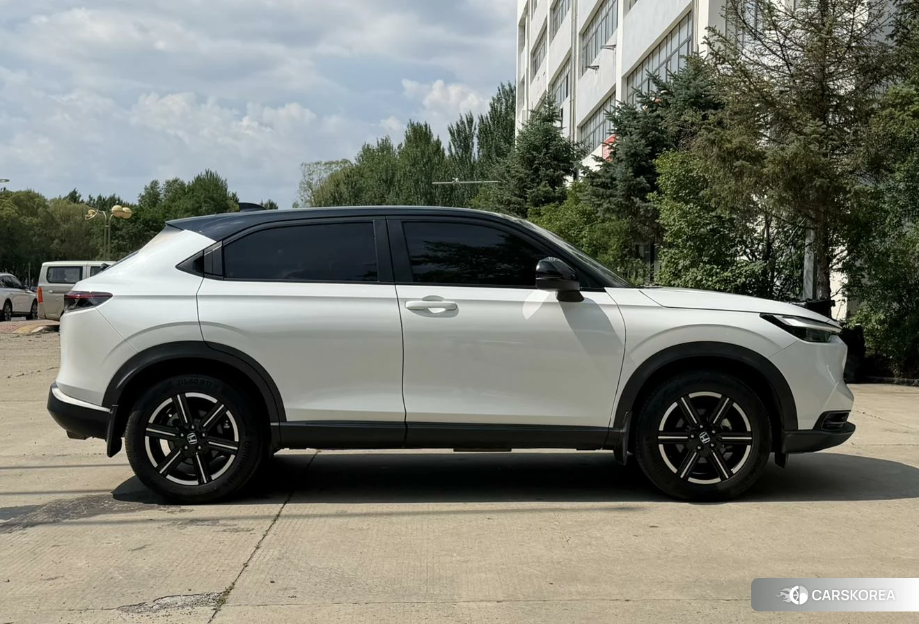 Honda Vezel id 4512515 из Китая 21