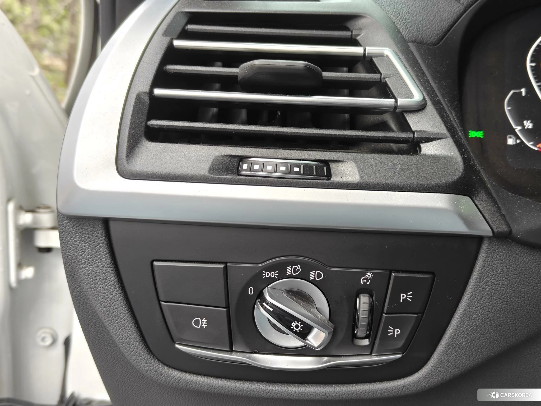 BMW X3 id 4413489 из Китая 17