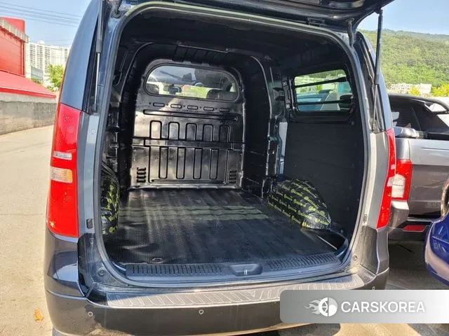 Hyundai The New Grand Starex id 2890785 из Кореи 17