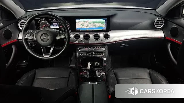 Mercedes-Benz E-Class W213 id 3494789 из Кореи 17