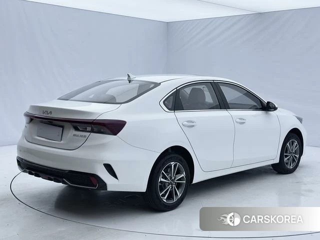 Kia K3 id 4301372 из Китая 21