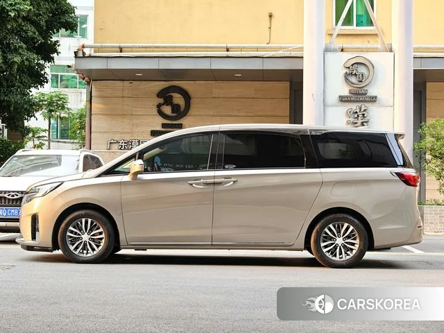 Buick GL8 id 3920468 из Китая 7
