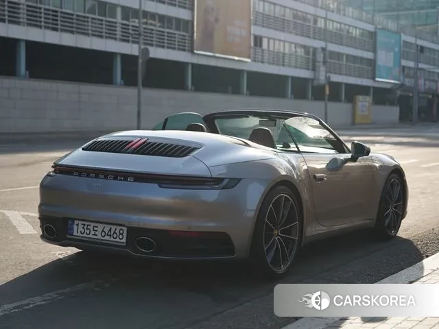 Porsche 911(992) id 3734580 из Кореи 17