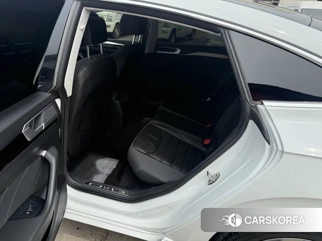 Volkswagen CC id 4299562 из Китая 8