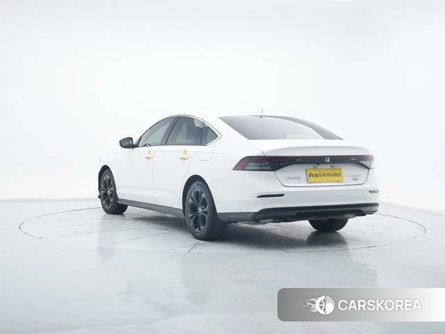 Honda Accord id 4261941 из Китая 25
