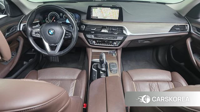 BMW 5 Series (G30) id 4416821 из Кореи 17