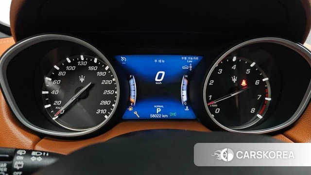 Maserati Levante id 4619809 из Кореи 37