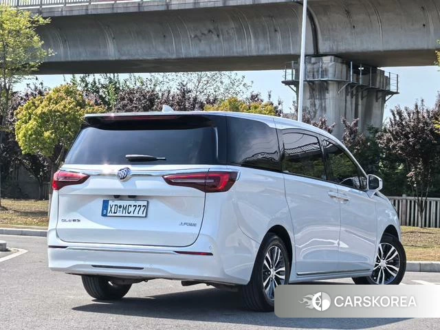 Buick GL8 id 4026774 из Китая 15