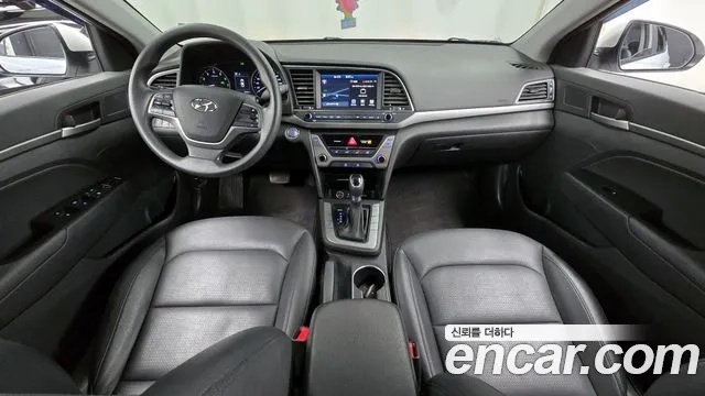 Hyundai Avante AD id 2870634 из Кореи 17