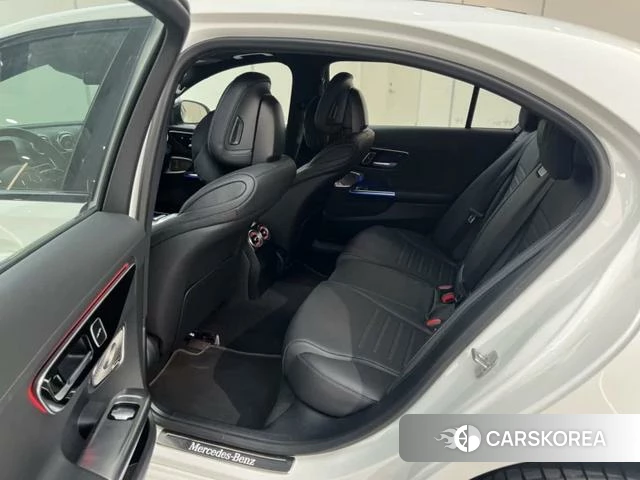 Mercedes-Benz Class C id 4276967 из Китая 12