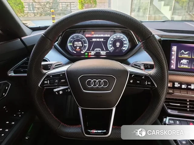 Audi RS e-Tron GT id 3316493 из Кореи 17