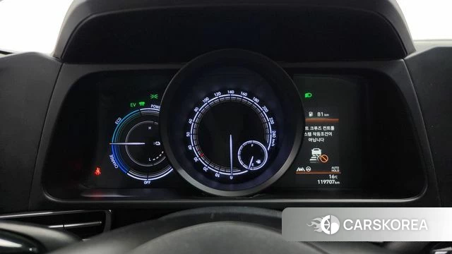 Hyundai Avante Hybrid (CN7) id 3923244 из Кореи 17