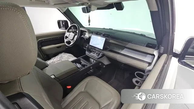 Land Rover Defender (L663) id 3416834 из Кореи 17