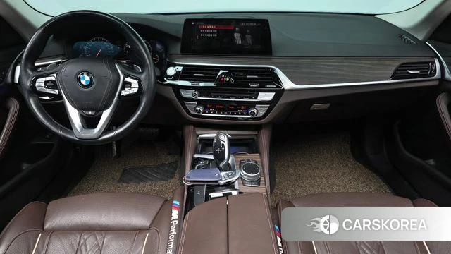 BMW 5 Series (G30) id 4435267 из Кореи 32