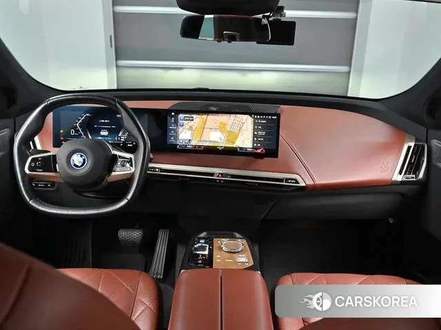 BMW iX id 3591976 из Кореи 17