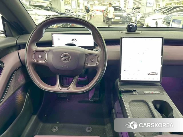 Weilai ET5 id 3913853 из Китая 13