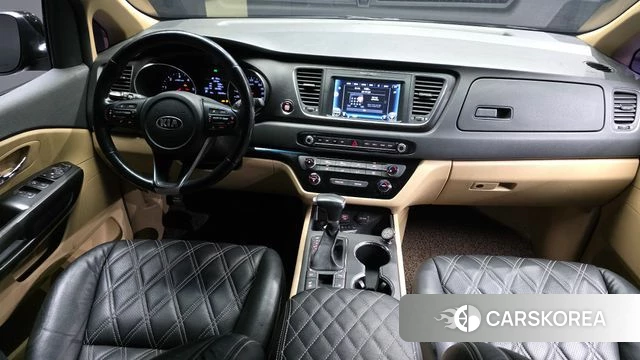 Kia The New Carnival id 3937083 из Кореи 17