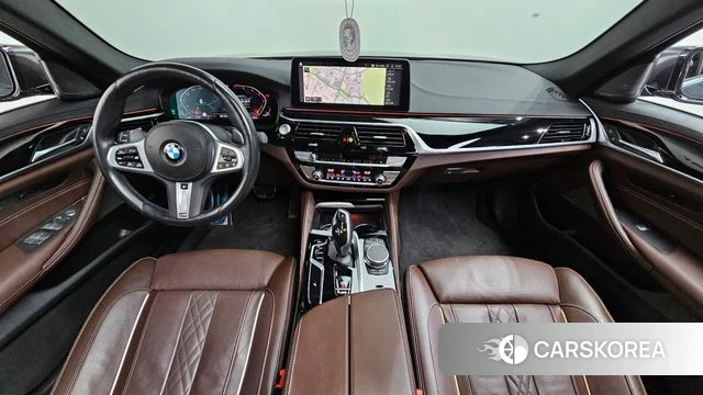 BMW 5 Series (G30) id 4302942 из Кореи 34