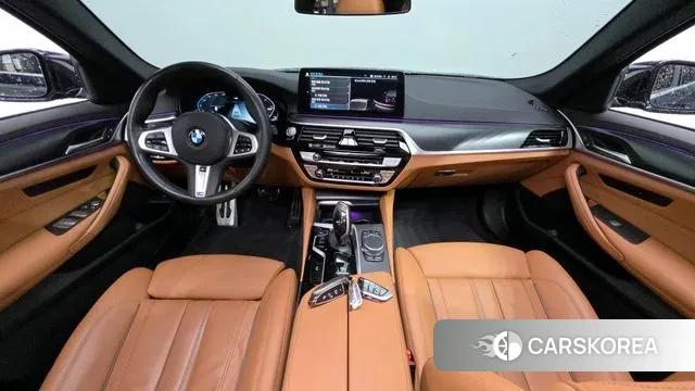 BMW 5 Series (G30) id 3467726 из Кореи 17