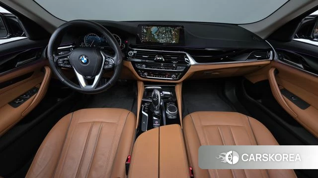 BMW 5 Series (G30) id 4856251 из Кореи 17