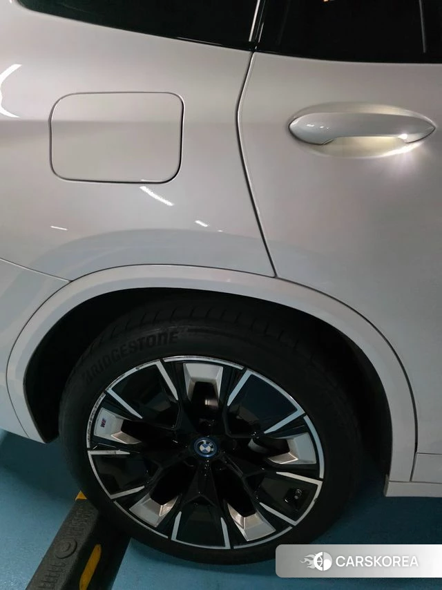 BMW iX3 id 4230621 из Кореи 14