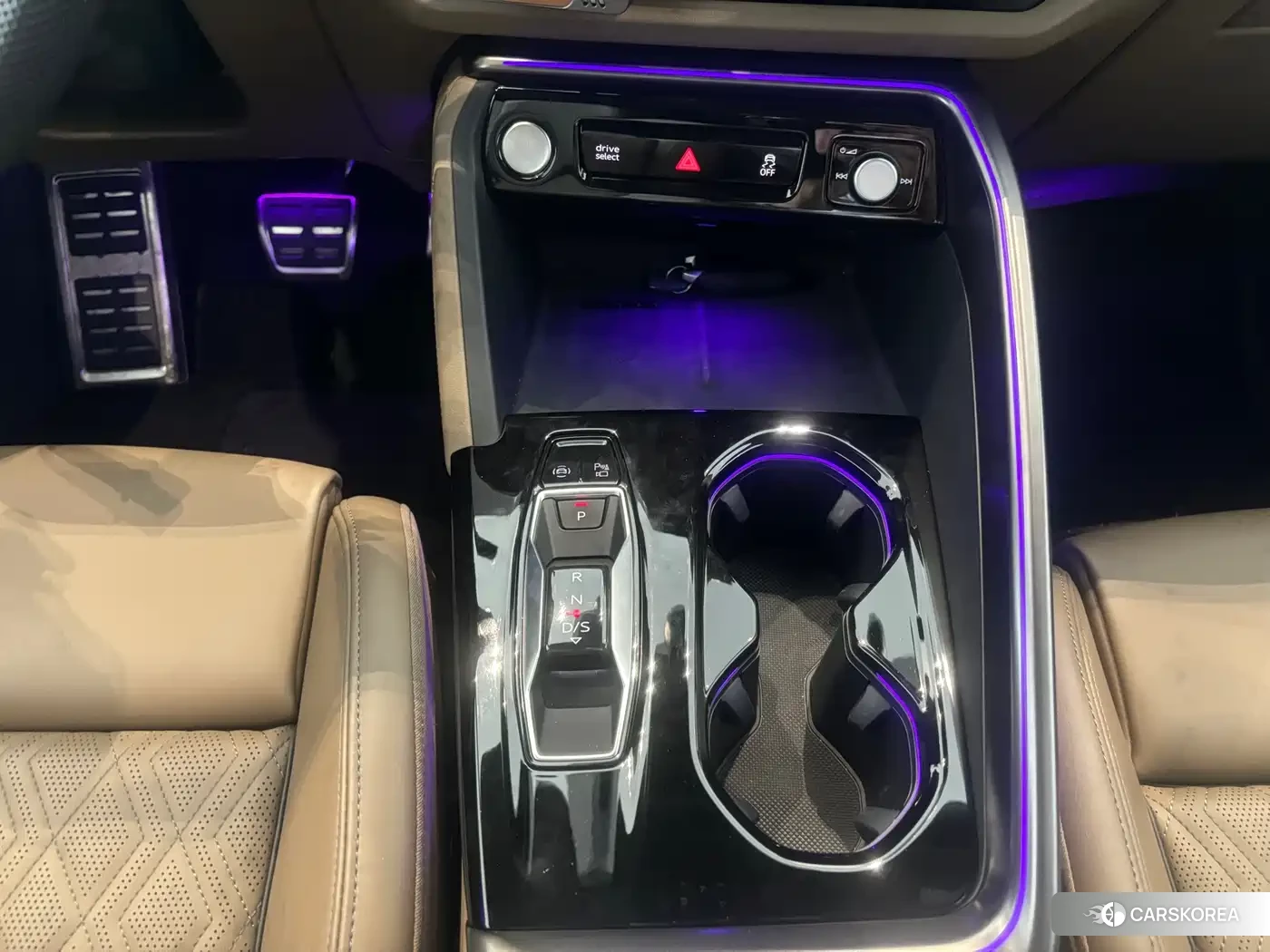 Audi Q5L id 4577553 из Китая 14