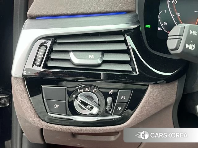 BMW 5 series id 4271831 из Китая 25