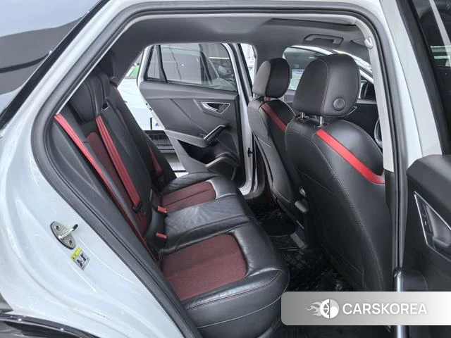 Audi Q2L id 4260417 из Китая 12