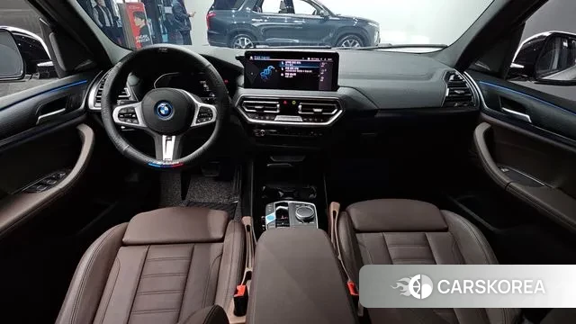 BMW iX3 id 3606096 из Кореи 17