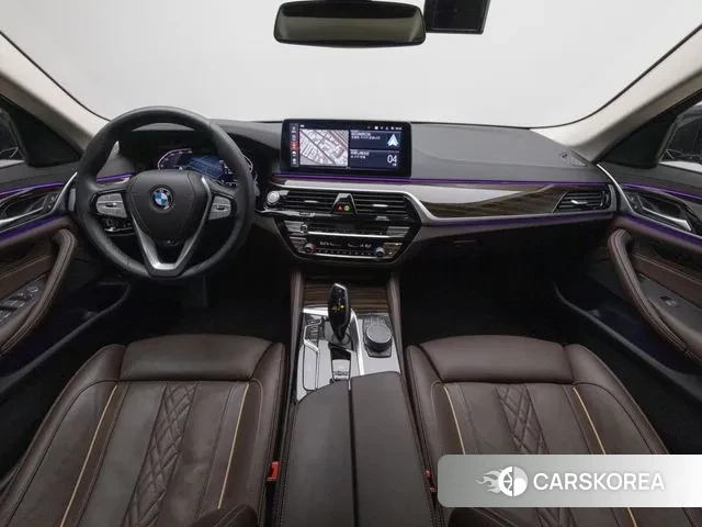 BMW 5 Series (G30) id 3002724 из Кореи 17