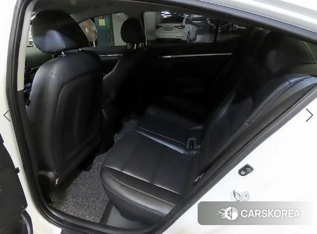 Hyundai The New Avante AD id 3853694 из Кореи 16