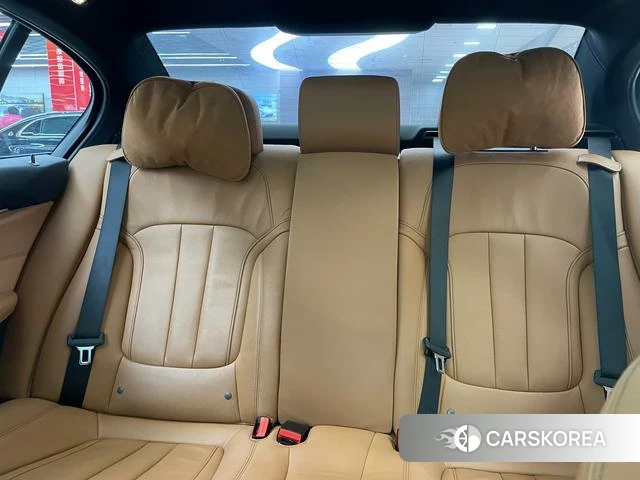 BMW 5 series id 3895887 из Китая 27