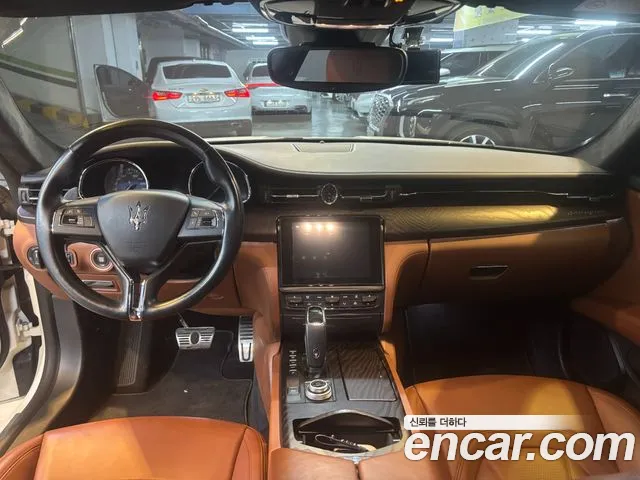 Maserati Quattroporte id 2718788 из Кореи 17