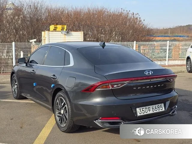 Hyundai The New Grandeur IG id 3601134 из Кореи 17