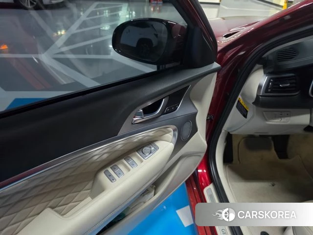 Genesis G70 id 4604678 из Кореи 10