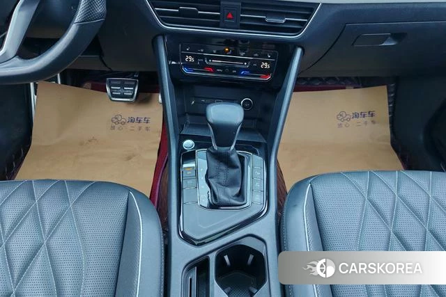 Volkswagen Tiguan L id 3768919 из Китая 14