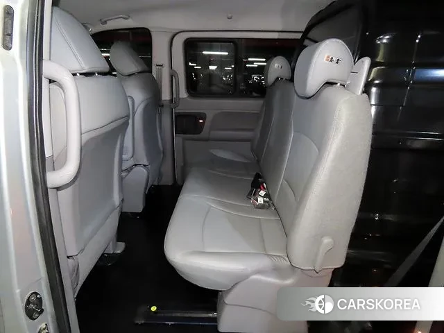 Hyundai The New Grand Starex id 3611916 из Кореи 15