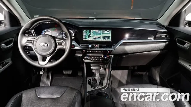 Kia The New Niro id 2238931 из Кореи 17