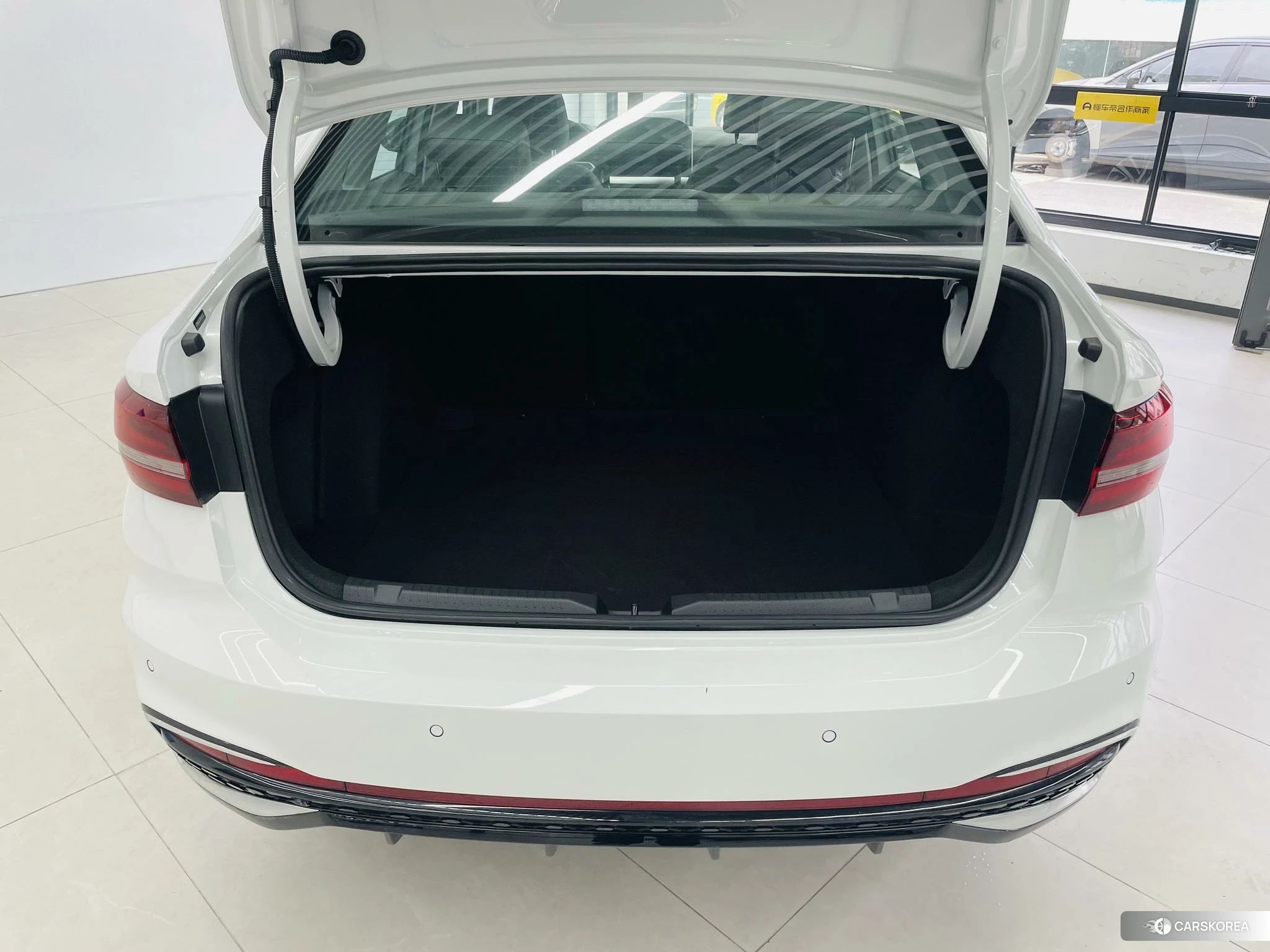 Volkswagen Lavida id 4407245 из Китая 14