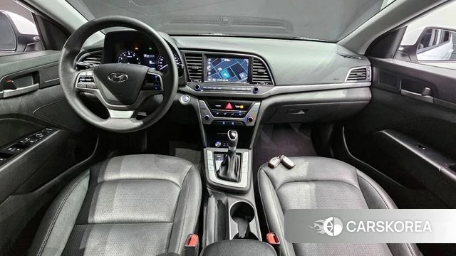 Hyundai Avante AD id 3801819 из Кореи 17