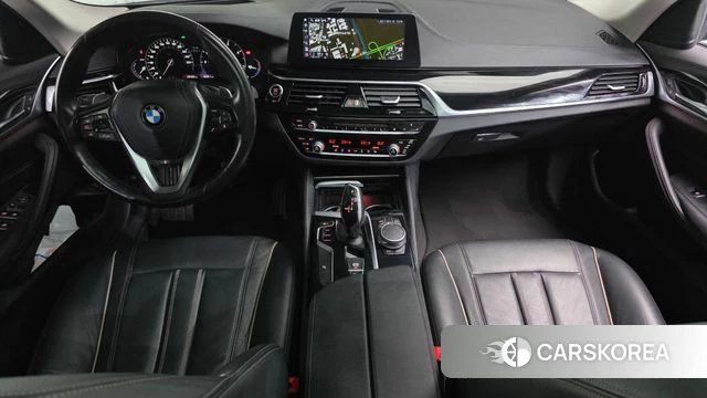 BMW 5 Series (G30) id 4465758 из Кореи 17