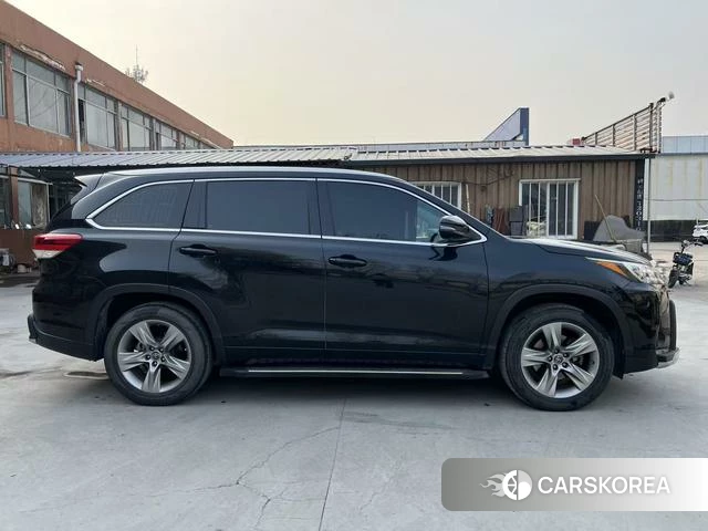 Toyota Highlander id 4209025 из Китая 7