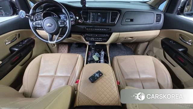 Kia The New Carnival id 3820592 из Кореи 17